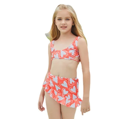 Costumi da bagno da ragazza di ultimo stile Stampa a cuore Scollatura laterale Scollo a U Abbigliamento da spiaggia Costumi da bagno Gonna con volant 2 pezzi Costumi da bagno